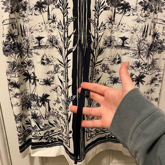 Tory Burch T-Shirt Dress, Size Small, White & Navy - Picture 5 of 5